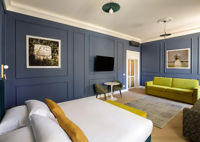 The Right Place 4u - Casa Truman Collection - Sole Savelli Boutique 4*